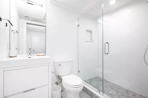 1503 Vermont Ave NW, Washington, DC 20005 photo 6