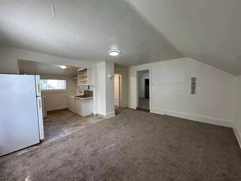 514 E 10th Ave, Spokane, WA 99202 photo 8