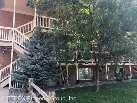 5318 S Fox St, Littleton, CO 80120
