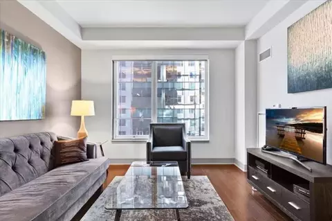 Bond Dr, Boston, MA 02210