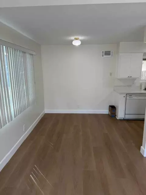 1815 Gina Dr, Oxnard, CA 93030 photo 6