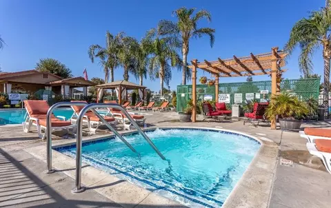 600 Hosking Ave, Bakersfield, CA 93307