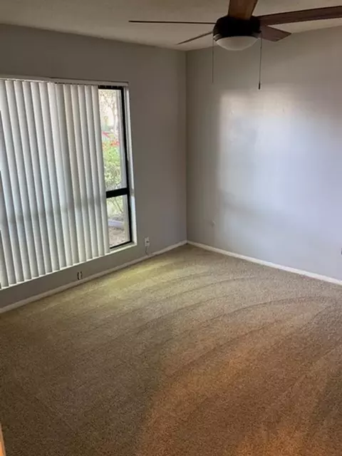 540 S La Veta Park Cir, Orange, CA 92868 photo 4