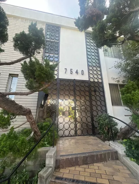 7540 Fountain Ave, West Hollywood, CA 90046