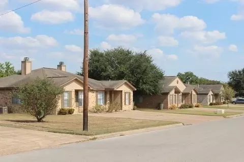 3619 Elliott St, Bryan, TX 77802 photo 6