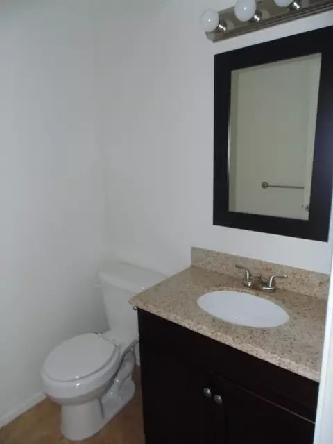3619 Elliott St, Bryan, TX 77802 photo 4