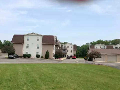 2755 Lexington Ave, Lexington, OH 44904