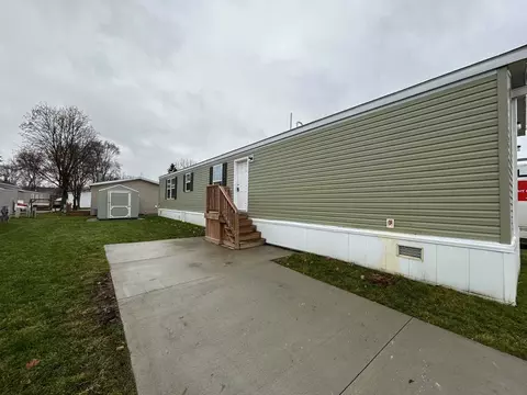 12458 Saint Michel Ave, Romeo, MI 48065 photo 44