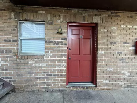 3700 Cherryton Dr, Chattanooga, TN 37411