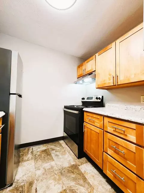 160 Van Giesen St, Richland, WA 99354