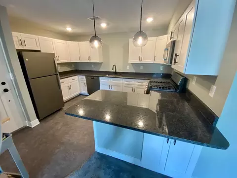 875 Houseman Ave NE, Grand Rapids, MI 49503