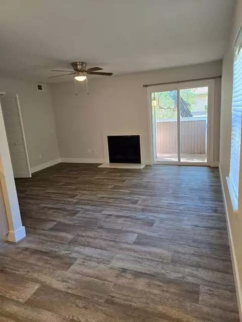 11141 Springhollow Rd, Oklahoma City, OK 73120