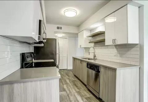 11141 Springhollow Rd, Oklahoma City, OK 73120