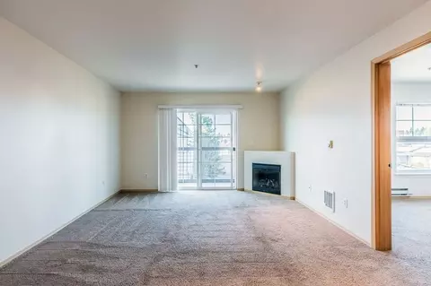 9514 Stone Ave N, Seattle, WA 98103
