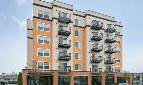 9514 Stone Ave N, Seattle, WA 98103