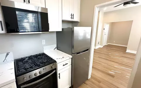 233 20th St, San Diego, CA 92102