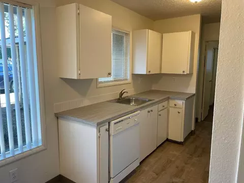815 SE 223rd Ave, Gresham, OR 97030