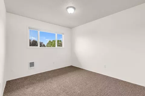 815 SE 223rd Ave, Gresham, OR 97030 photo 24
