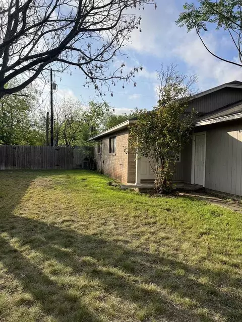 1552 Lahn Rd, New Braunfels, TX 78130