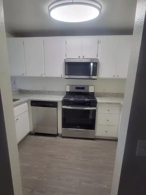 6400 Lincoln Ave, Buena Park, CA 90620