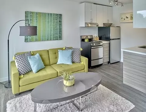 2302 E Denny Way, Seattle, WA 98122