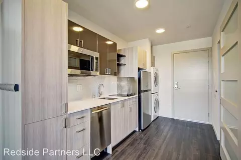 4528 44th Ave SW, Seattle, WA 98116