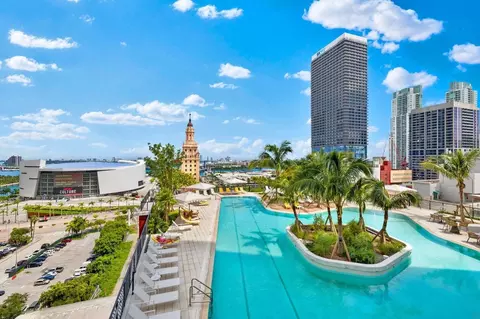 601 Northeast 1st Avenue, Miami, FL 33132 photo 33