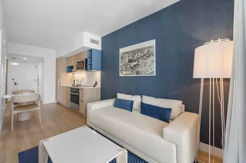601 Northeast 1st Avenue, Miami, FL 33132 photo 28