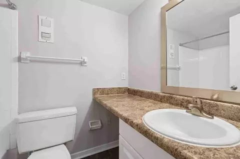 8402 N Waterford Ave, Tampa, FL 33604 photo 20
