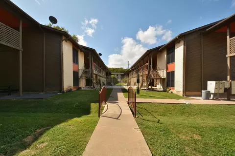 2001 S Interstate 35, Austin, TX 78741 photo 41
