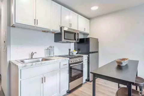 4757 Hayes Rd, Madison, WI 53704