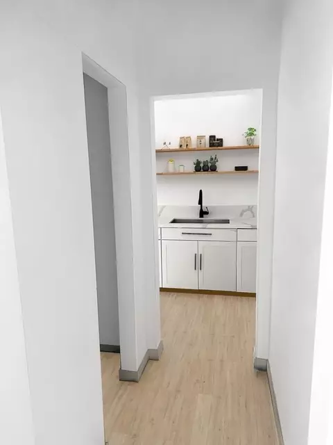 1001 Hyperion Ave, Los Angeles, CA 90029 photo 2