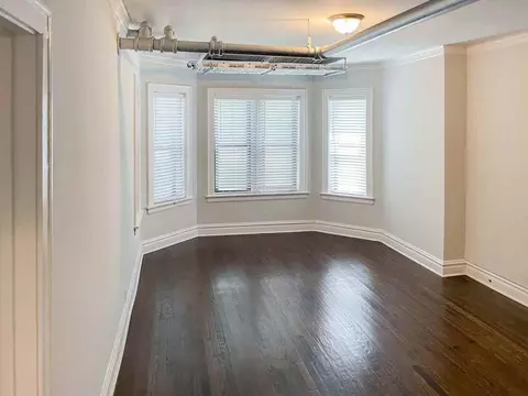 5158 N Leavitt St, Chicago, IL 60625