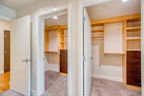 2105 5th Ave, Seattle, WA 98121 photo 23