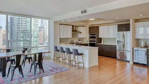 2105 5th Ave, Seattle, WA 98121 photo 21