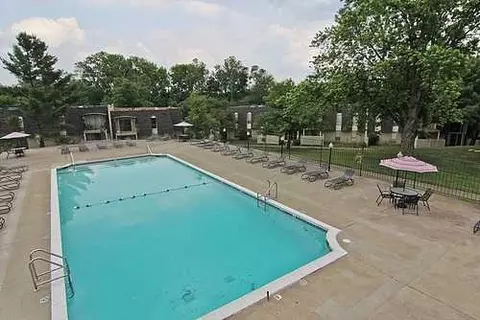 175 La Fontenay Dr, Louisville, KY 40223 photo 48