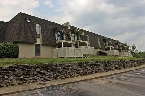 175 La Fontenay Dr, Louisville, KY 40223 photo 34