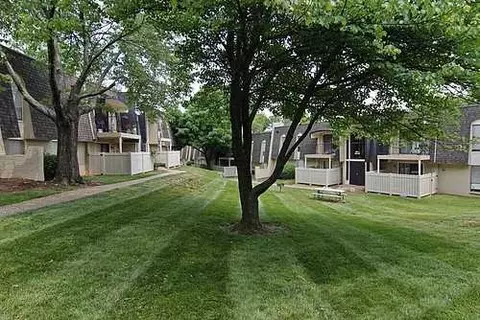 175 La Fontenay Dr, Louisville, KY 40223 photo 21