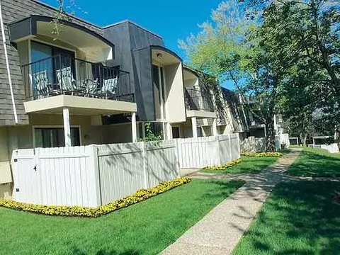 175 La Fontenay Dr, Louisville, KY 40223 photo 5