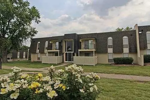 175 La Fontenay Dr, Louisville, KY 40223 photo 29