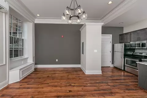 814 Cathedral St, Baltimore, MD 21201