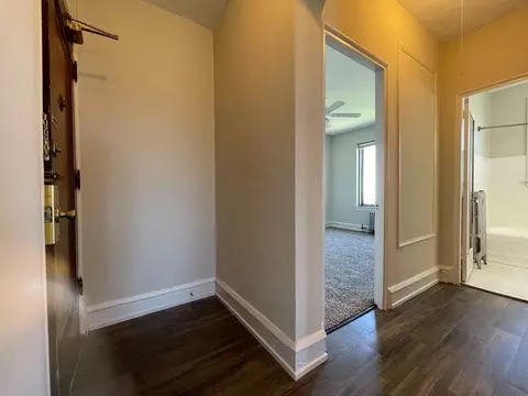 1033 W Loyola Ave, Chicago, IL 60626 photo 11