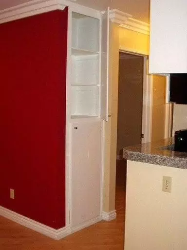 8950 Memory Park Ave, Los Angeles, CA 91343