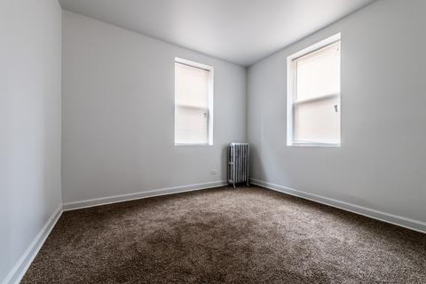 5125 W Madison St, Chicago, IL 60644 photo 4