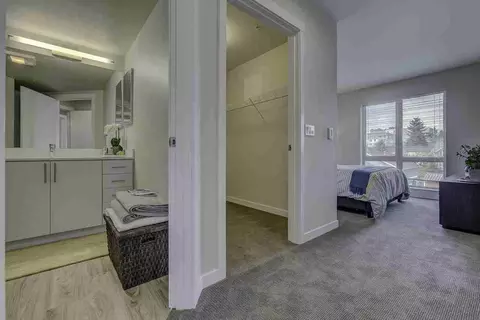 4555 39th Ave SW, Seattle, WA 98116 photo 23