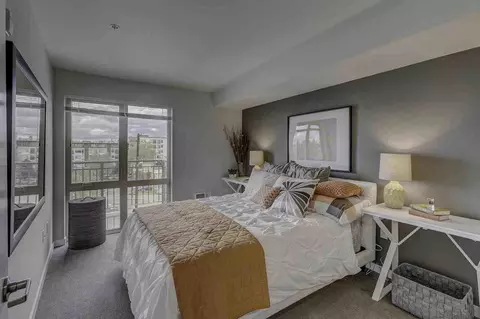 4555 39th Ave SW, Seattle, WA 98116 photo 17
