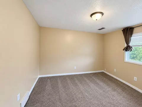 896 Wescott Sq, Eagan, MN 55123 photo 7