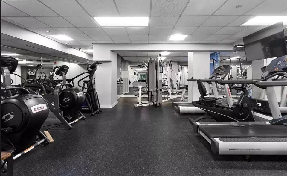  240 W 73rd St, New York, NY 10023 photo 7