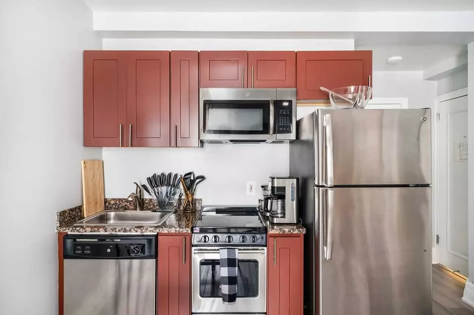  240 W 73rd St, New York, NY 10023 photo 13