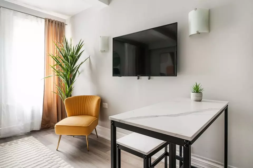  240 W 73rd St, New York, NY 10023 photo 17